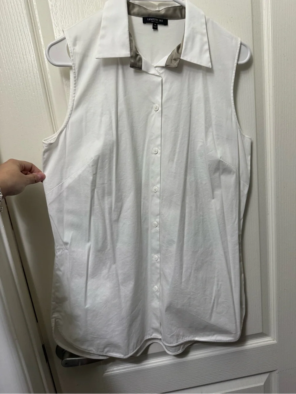 Lafayette 148 New York Sleeveless Button-Down Shirt - White